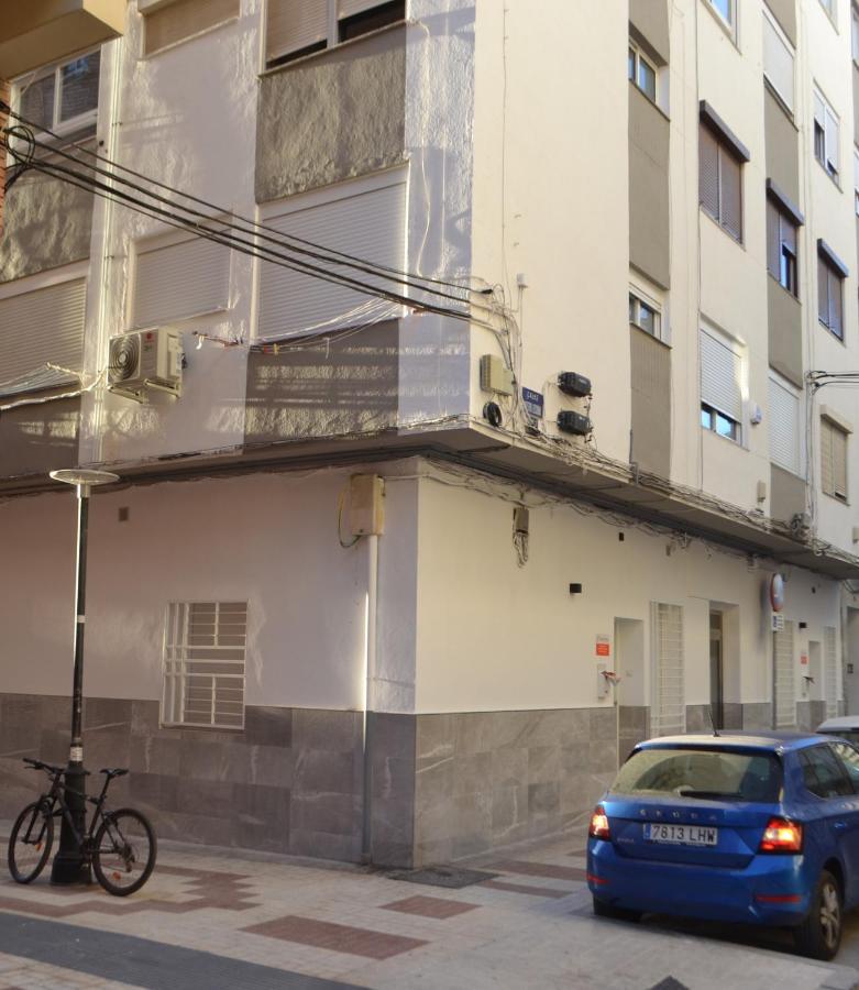 Vialia Apartamentos Suites Málaga Buitenkant foto