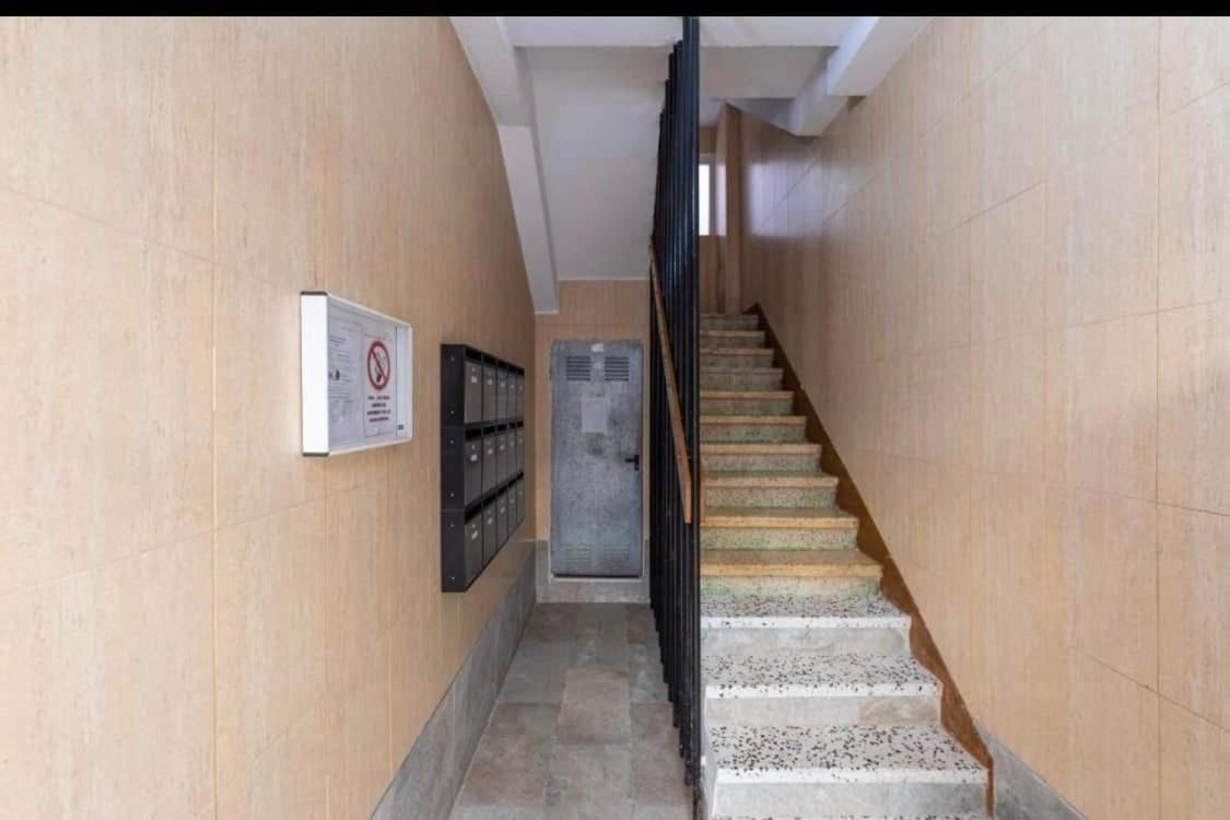 Vialia Apartamentos Suites Málaga Buitenkant foto